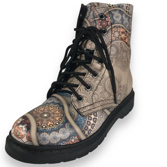 Yes We Vibe Shoes - Yes We Vibe Unisex Ornate Flower Brown Boot Vegan Leather Size M 8.5 W 10
